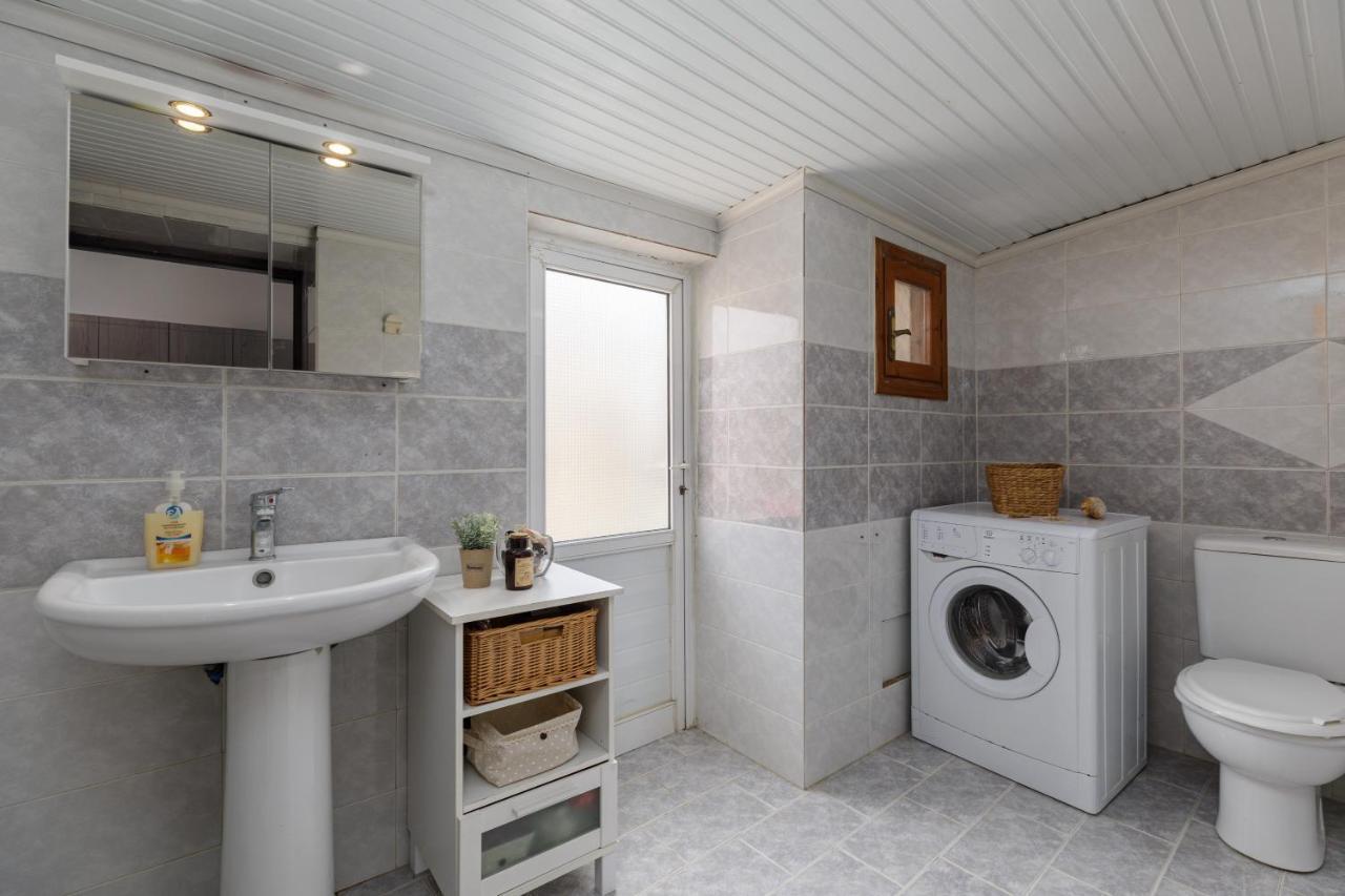 Artist Loft Apartment Rethymno  ภายนอก รูปภาพ