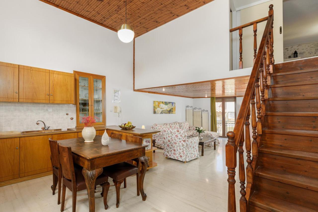 Artist Loft Apartment Rethymno  ภายนอก รูปภาพ